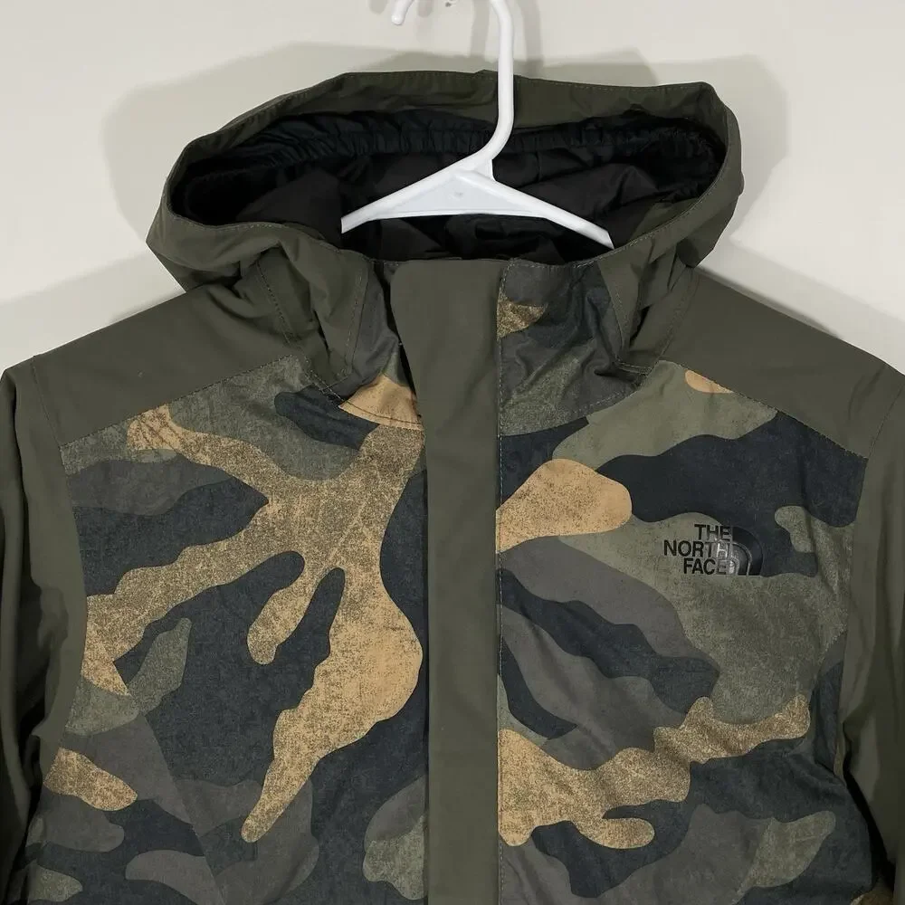 The North Face Brayden Insulated Winter Ski Coat Boys Medium 10-12 Camo Jacket